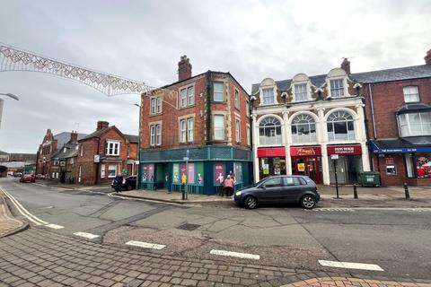 Retail property (high street) to rent, 21 High Street, Banbury, OX16 5EG