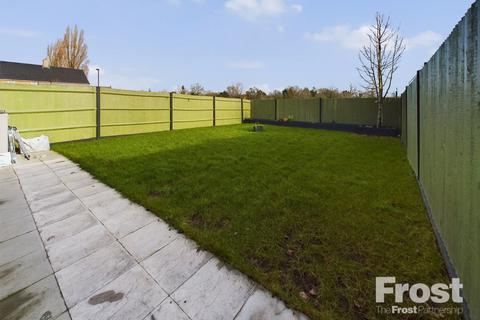 42 Boundary Drive, Wexham, Slough, SL2 4FQ
