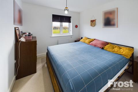 42 Boundary Drive, Wexham, Slough, SL2 4FQ