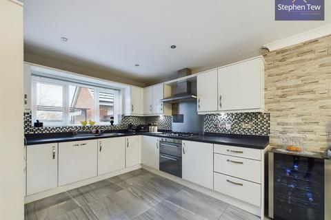 45 Benedict Drive, Blackpool, FY3 0AF