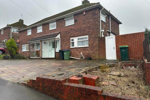 3 bedroom semi-detached house to rent, California Road, Oldbury B69