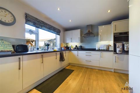 3 bedroom semi-detached house for sale, Hoargate Lane, Ashbourne DE6