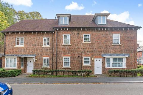 2 bedroom apartment for sale, Southgate, Crawley