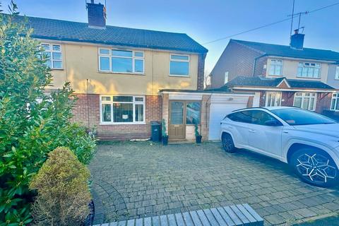 2 bedroom semi-detached house for sale, Ferndown Avenue, Dudley DY3