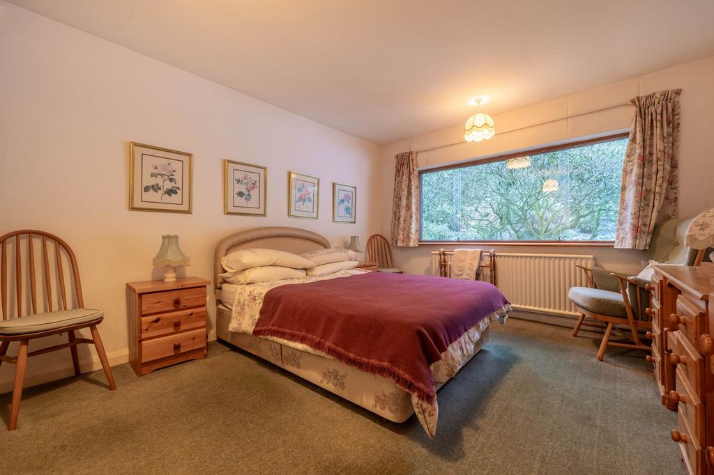2 nd bedroom