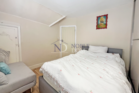 22 North Hyde Lane, Hounslow, TW5 0EQ