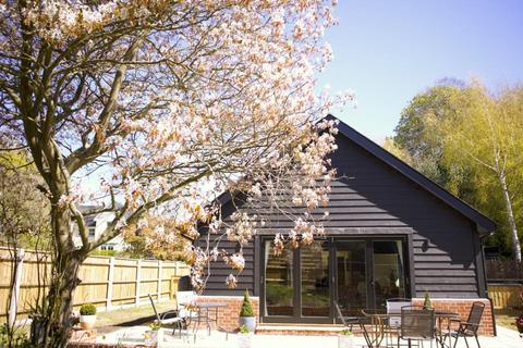 2 bedroom detached bungalow for sale, The Street, Holbrook, Ipswich