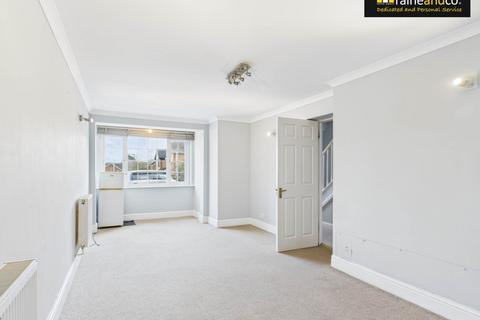 undefined, Oakfield Close, Potters Bar