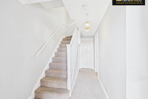undefined, Oakfield Close, Potters Bar