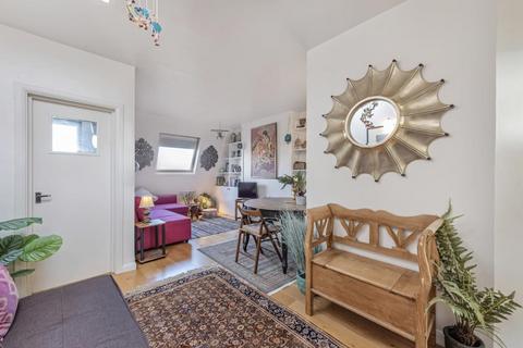 2 bedroom flat for sale, Highgate,  London,  W10,  W10