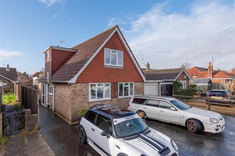 4 bedroom detached house for sale, Alfriston Road, Worthing