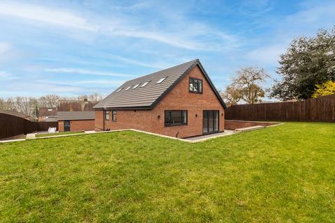 4 bedroom detached house for sale, Jessops Lane, Gedling, Nottingham