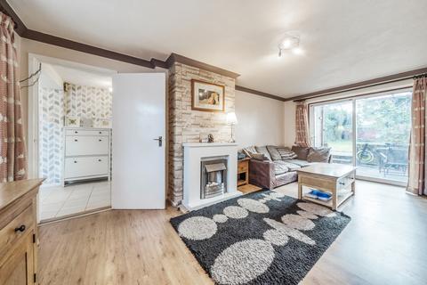 3 bedroom terraced house for sale, Hammond Road, Surrey GU21