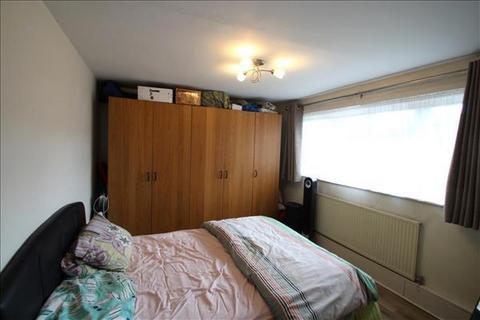 1 bedroom apartment to rent, Hammers Lane, Mill Hill, NW7