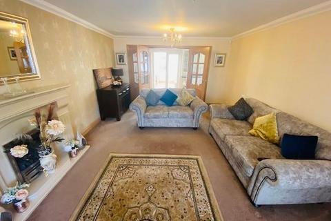 6 Queensway, Sutton Coldfield, B74 2HQ