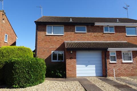 3 bedroom semi-detached house to rent, Bovet Close