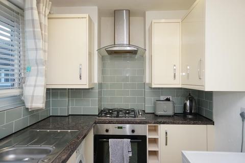 2 bedroom flat to rent, Westminster Avenue, Sheffield