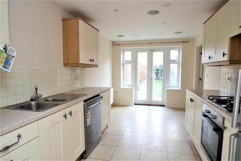 3 bedroom house to rent, Trafalgar Road, Tewkesbury