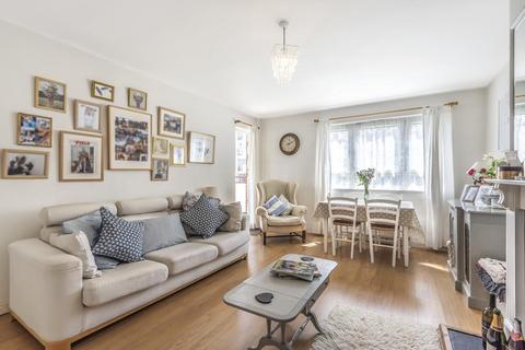 3 bedroom flat for sale, Cassidy Road, Fulham