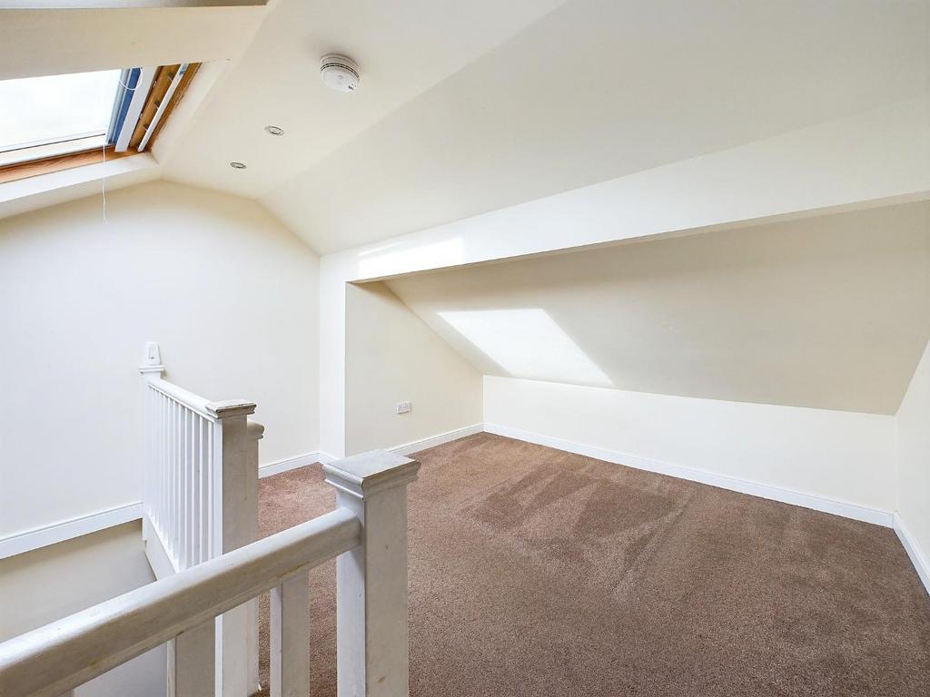 CAM04899 G0-PR0011-STILL007.jpg