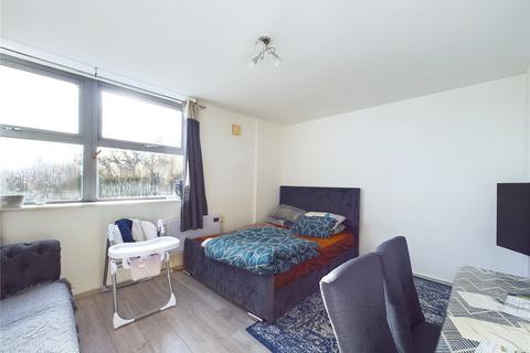 undefined, Romford Road, London E7