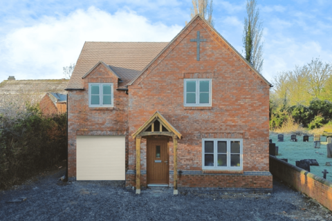 4 bedroom detached house for sale, Shrewsbury Road, Newport TF10