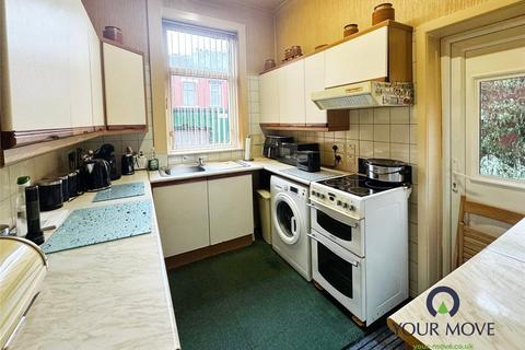 2 bedroom terraced house for sale, Perry Street, Lancashire BB3