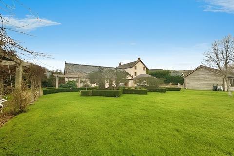 5 bedroom detached house for sale, Pant Ifan Goch, Holywell Road, Rhuallt,LL17 0AW