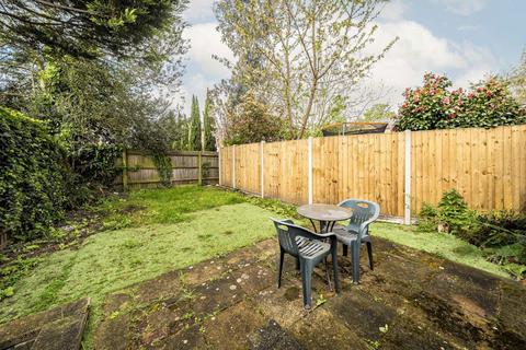 4 bedroom semi-detached house for sale, Stuart Grove, Teddington TW11