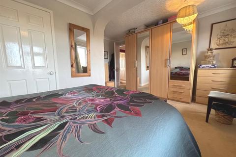 14 Churnet Close, Cheddleton, Leek, ST13 7JN