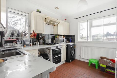 2 bedroom maisonette for sale, Springwell Road, Hounslow, TW5