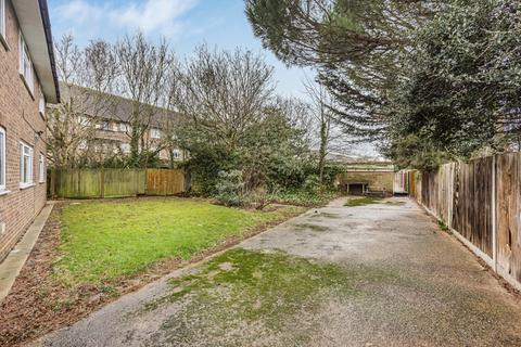 211 Springwell Road, Hounslow, TW5 9BN