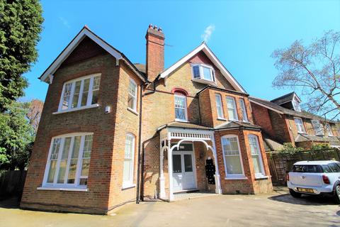 2 bedroom apartment to rent, Wellington Road, Bush Hill Park, Middlesex, EN1