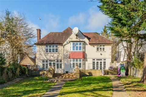 5 bedroom detached house for sale, Barnet Road, Barnet EN5