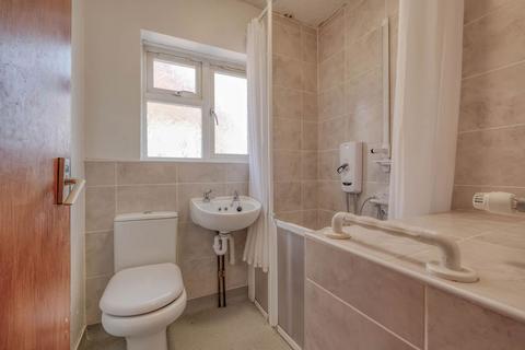 140 Ash Tree Road, Redditch, B97 6JT