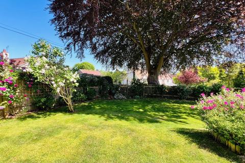 undefined, Warren Close, Bristol BS41