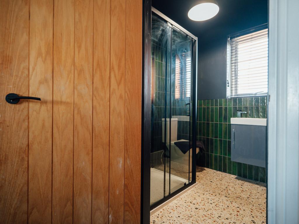 Jack and Jill En-Suite