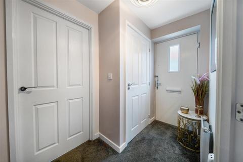 17 Spring Beck Avenue, Norton, Malton, YO17 9FL