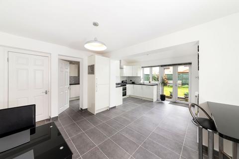 13 Carse Close, Abingdon, OX14 2RA