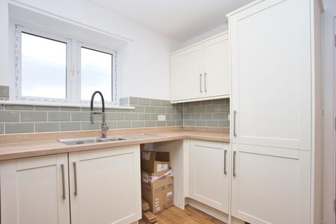 4 bedroom end of terrace house to rent, Nash Lane, Margate, CT9