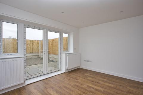 4 bedroom end of terrace house to rent, Nash Lane, Margate, CT9