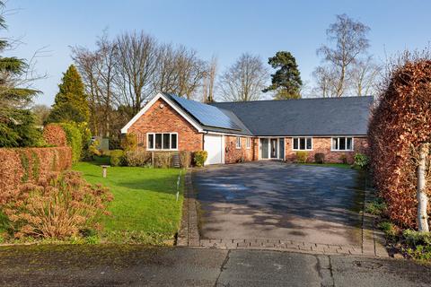 3 bedroom detached bungalow for sale, Mainwaring Road, Over Peover, WA16