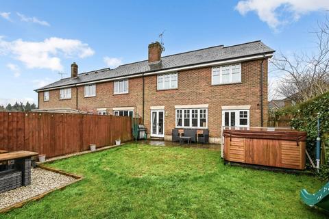 3 bedroom semi-detached house for sale, Boyneswood Close, Medstead, Alton, Hampshire