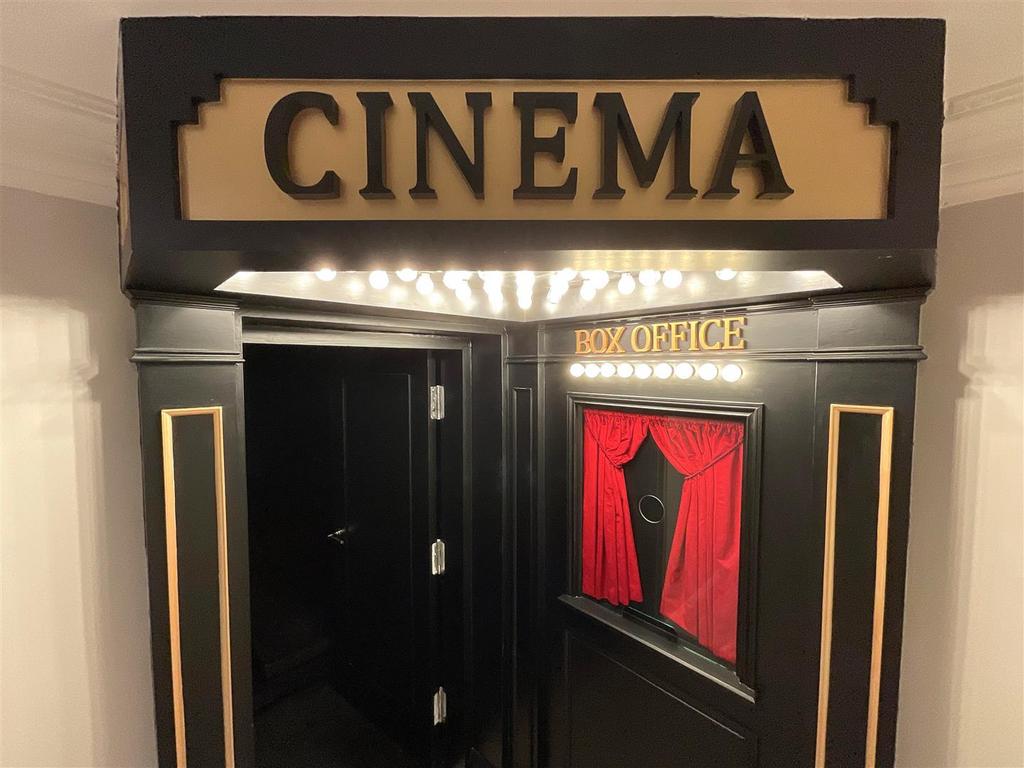 Cinema 1.jpeg
