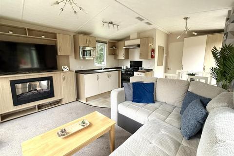 2 bedroom mobile home for sale, Gatebeck Road, Kendal LA8