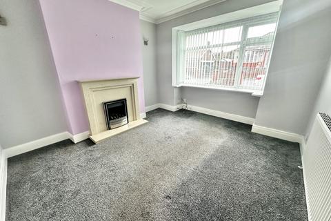 3 bedroom semi-detached house for sale, Salmesbury Avenue, Bispham FY2