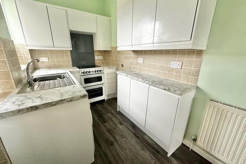 3 bedroom semi-detached house for sale, Salmesbury Avenue, Bispham FY2
