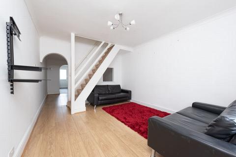 2 bedroom terraced house for sale, Somerset Road, Farnborough, GU14