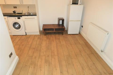 1 bedroom flat to rent, Cannon street road, London E1