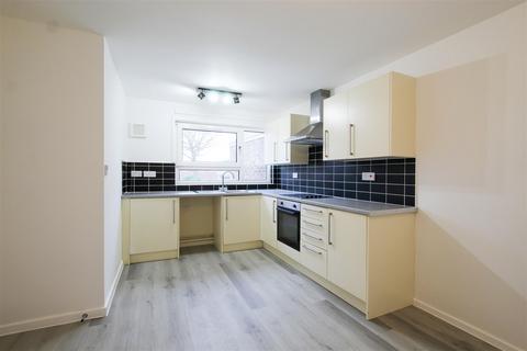 3 bedroom end of terrace house to rent, Abbey Place, Cambridge CB25